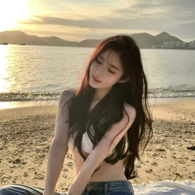 深蓝与月光